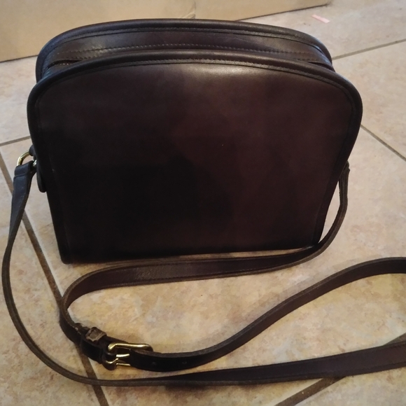 Vintage Coach Brown Leather Bag - Picture 9 of 9